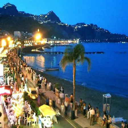 Apartamento Nefele's House Giardini-Naxos
