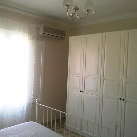 Nefele's House Apartamento *