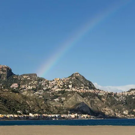 Nefele's House Apartamento Giardini-Naxos